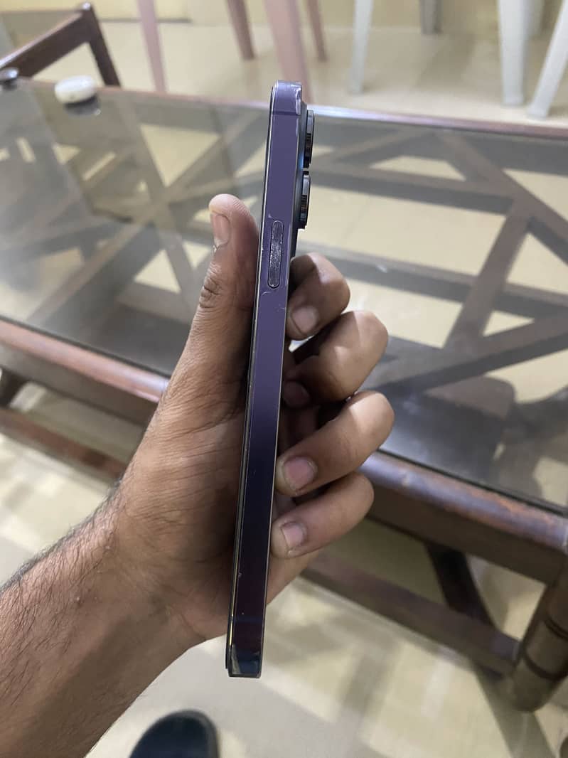 Apple iPhone 14 Pro Max 7