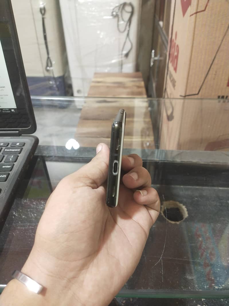 Google Pixel 6a 3