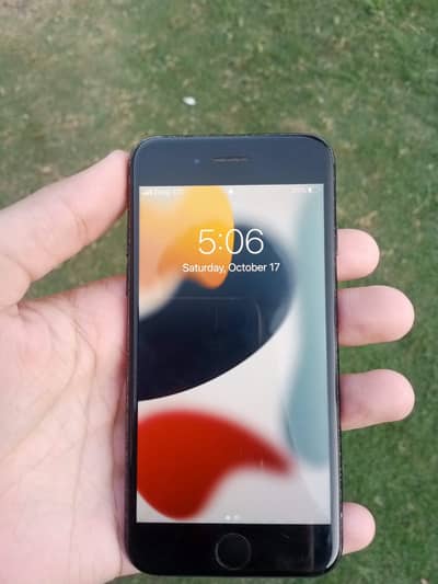 Apple iPhone 7