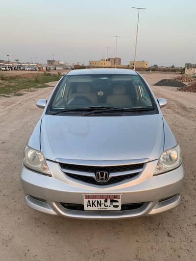 Honda city 2006 , chat diggi bonnet front fenders original