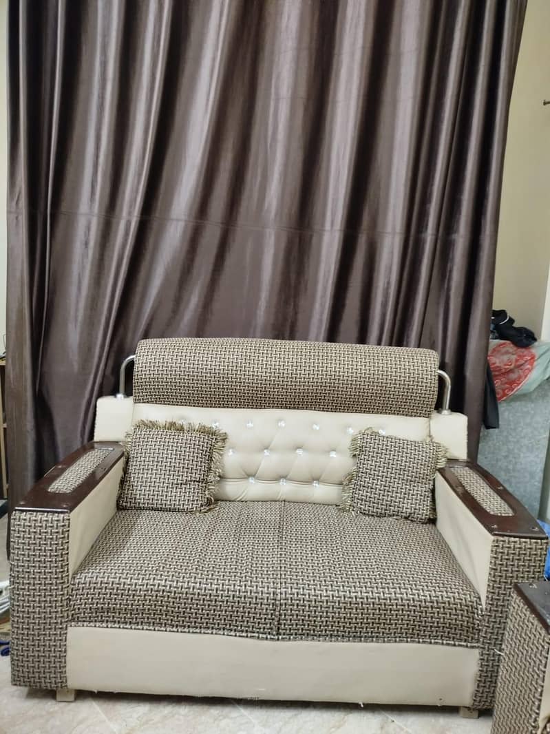 7 seater sofa 1