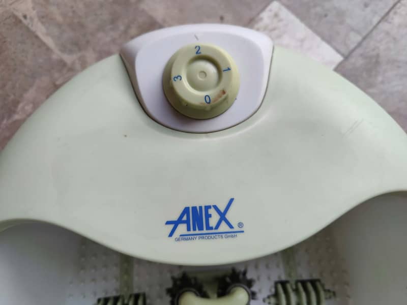 Pedicure Machine 2