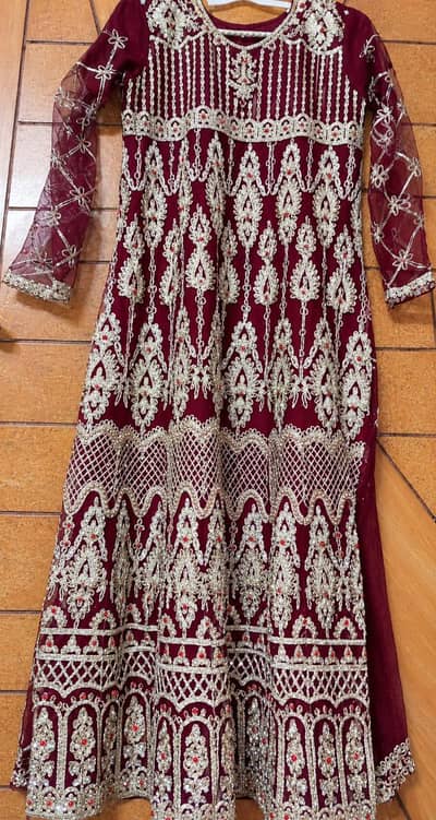 Maroon Maxi Dress with Beautiful Golden Work – Worn Once