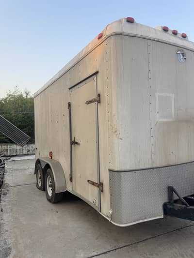 Camper trailer