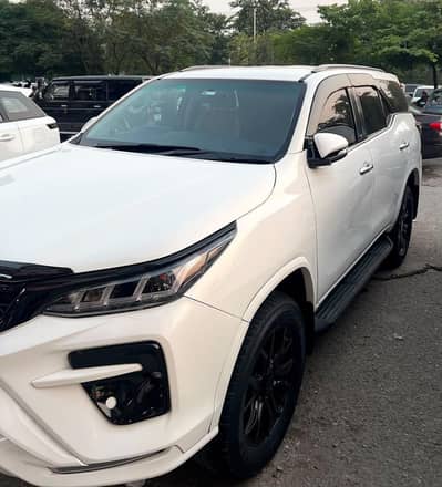 Toyota Fortuner V 2017,Toyota,fortuner,V,2017,