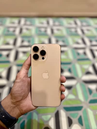 Apple iPhone 16 Pro Max