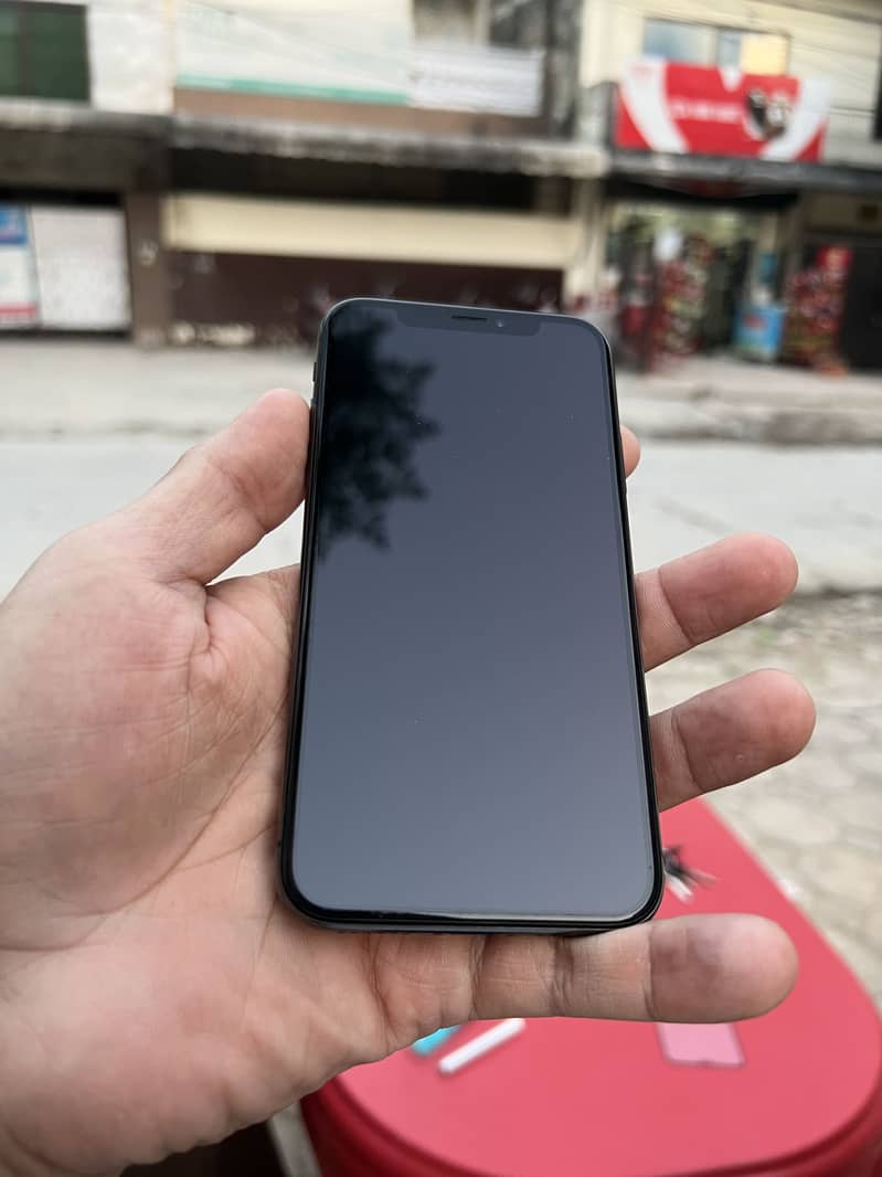 Apple iPhone X 2