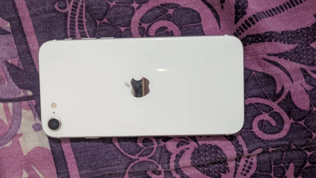 Apple iPhone SE 0