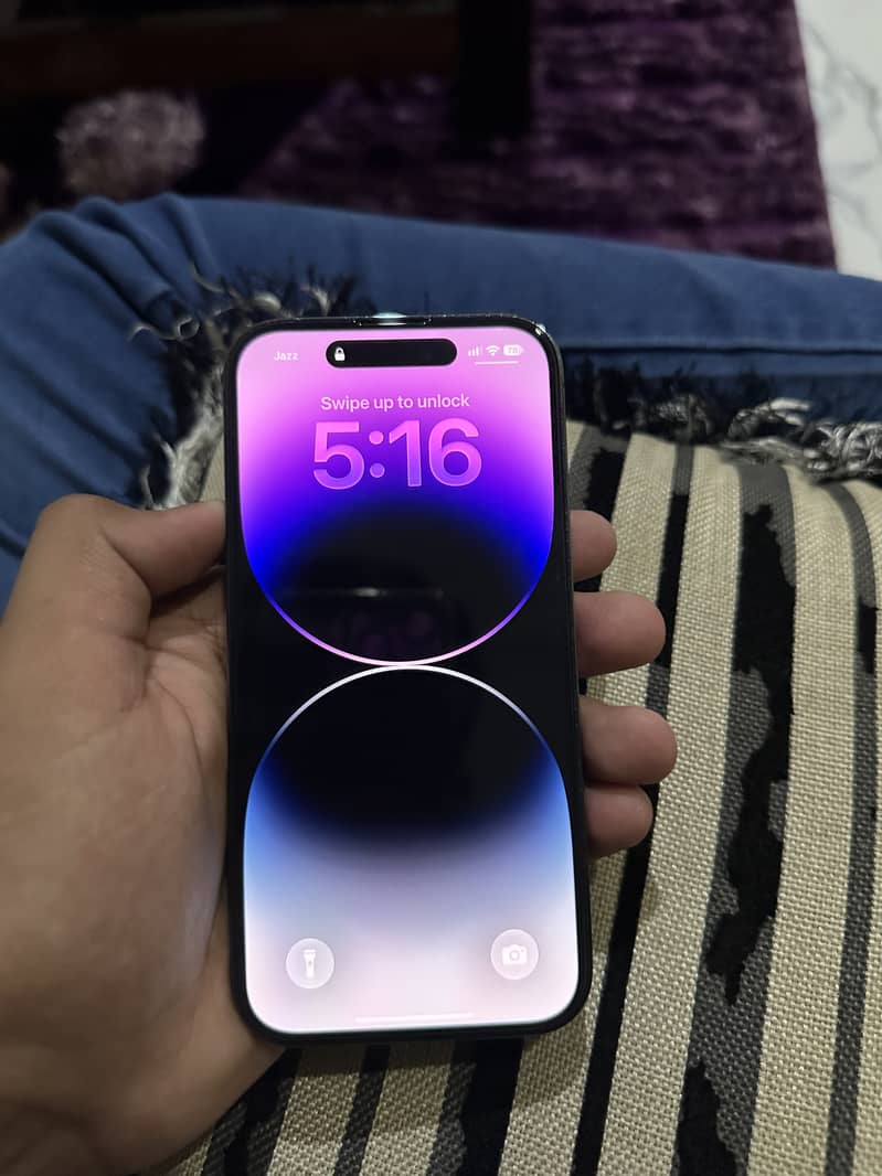 Apple iPhone 14 Pro 4