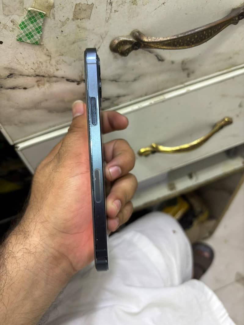 Apple iPhone 12 Pro 3