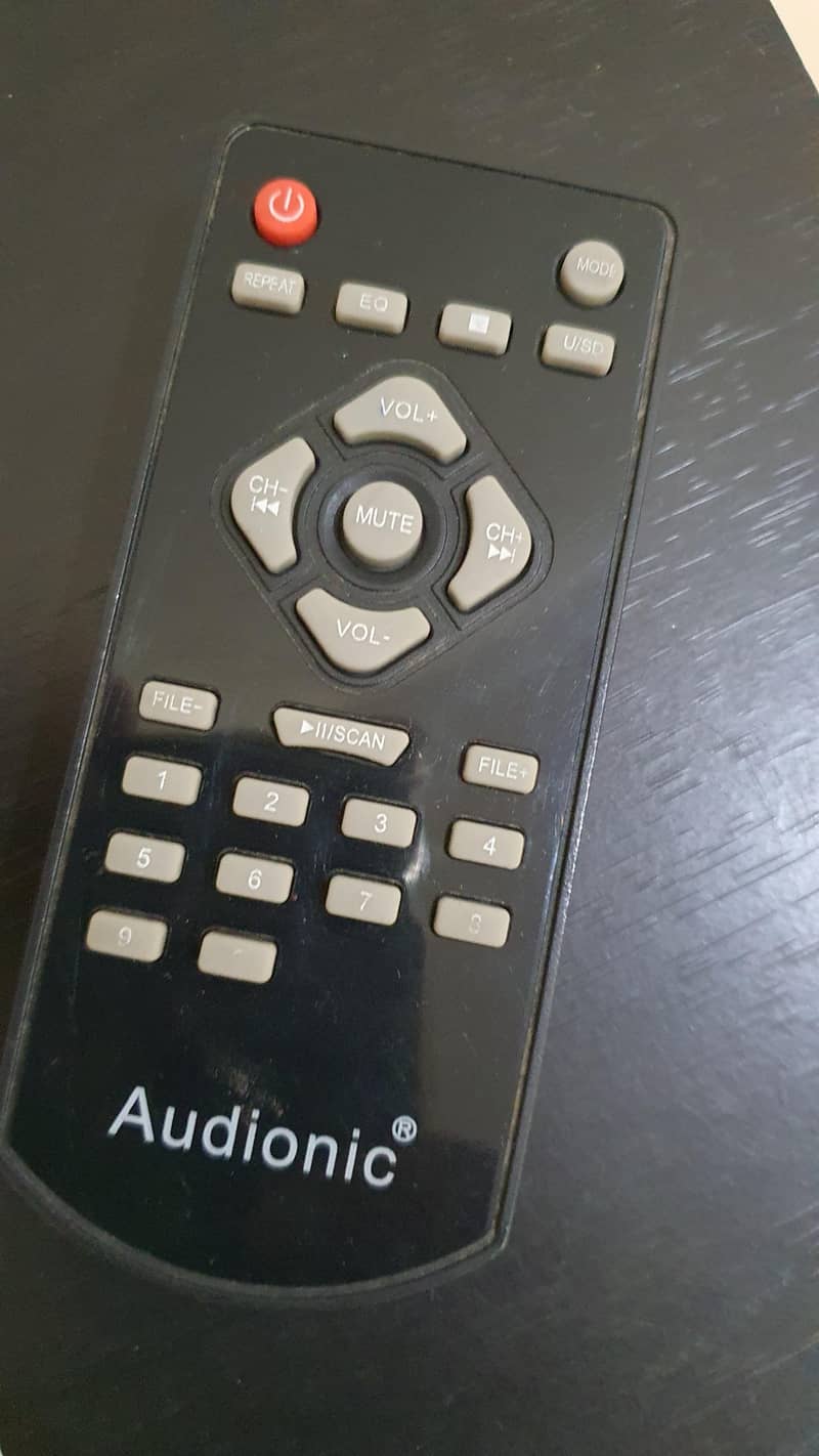Audionic Bluetooth woofer speakers 4