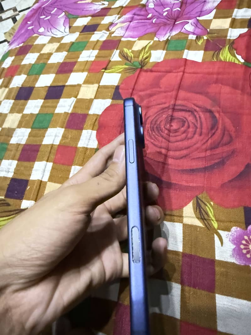 Apple iPhone 17 Pro Max 3