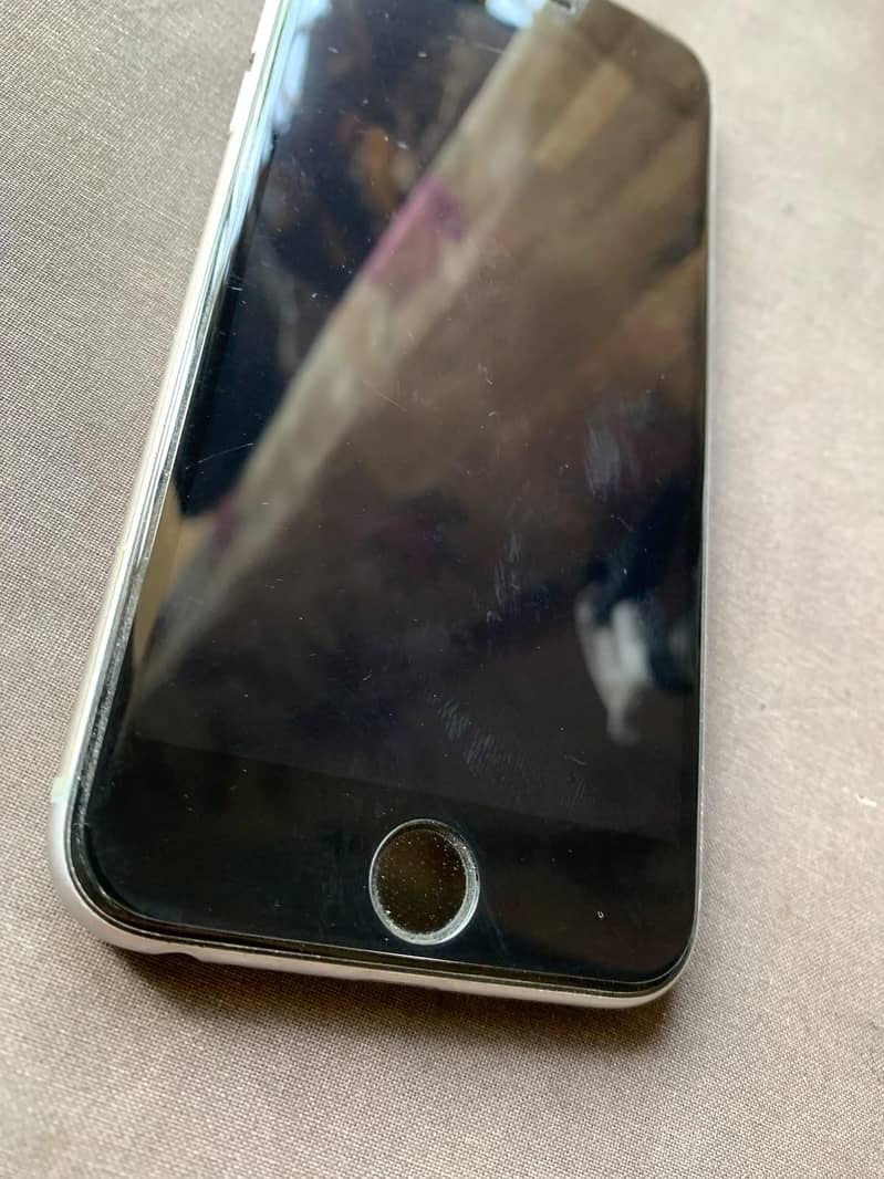 Apple iPhone 6S 2