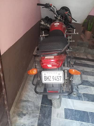 Suzuki 110
