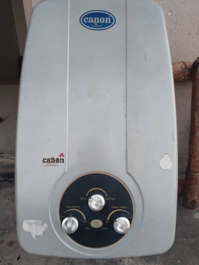 3 years used LPG canon instant getser