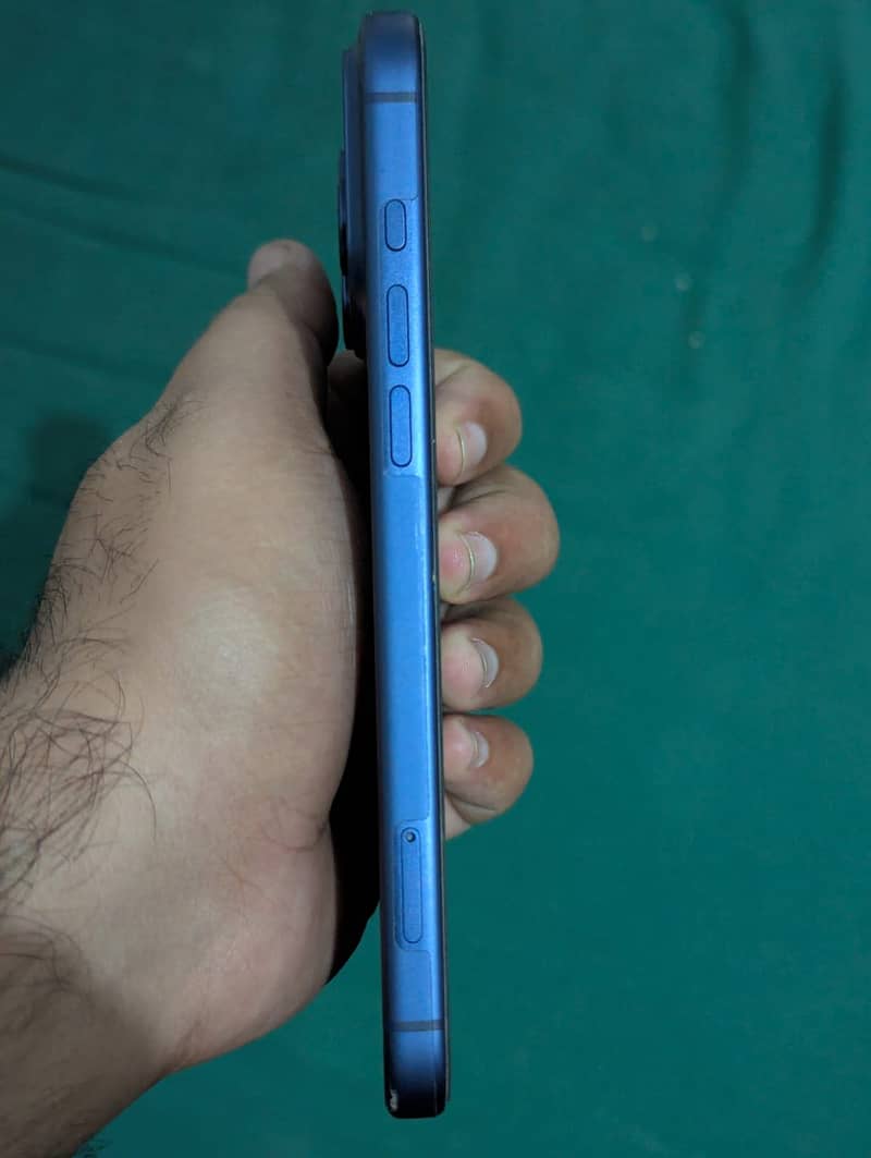 Apple iPhone 17 Pro Max 1