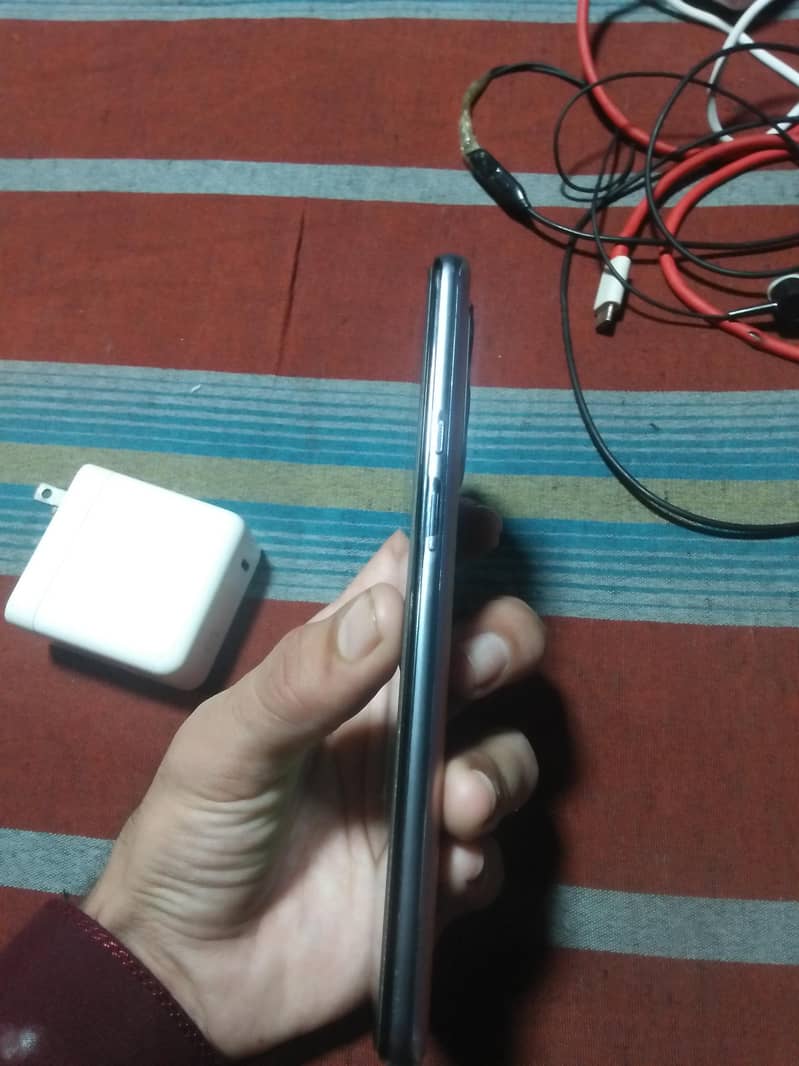 One Plus 9 8 128 1