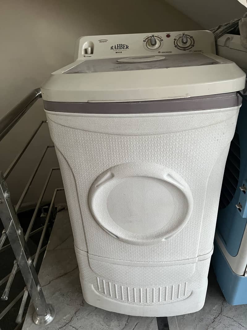 Washing Machine & Dryer 5