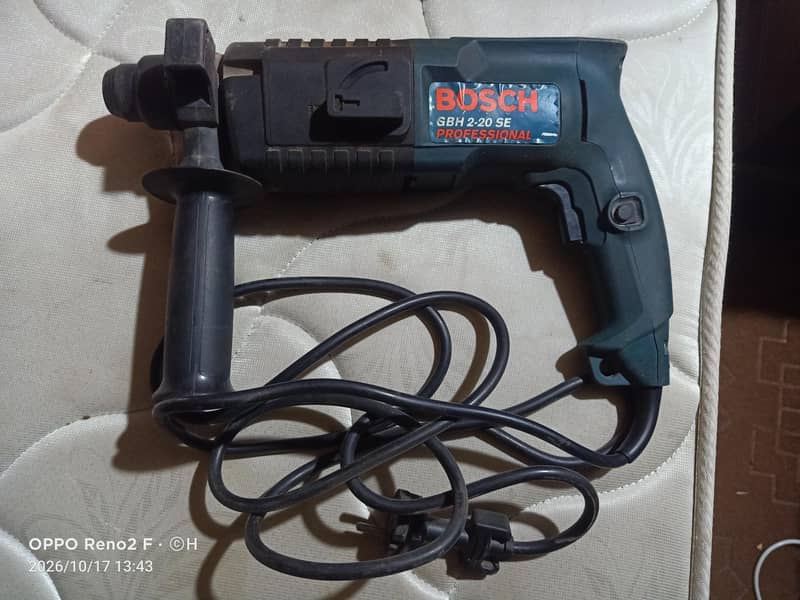 drill machine in excellent condition 1