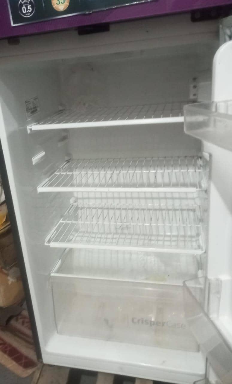 Dawlance Refrigerator / Glass Door Refrigerator / 2 Door Refrigerator 3
