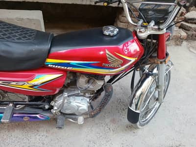 125 urgent sale condition ok and engine pack hai