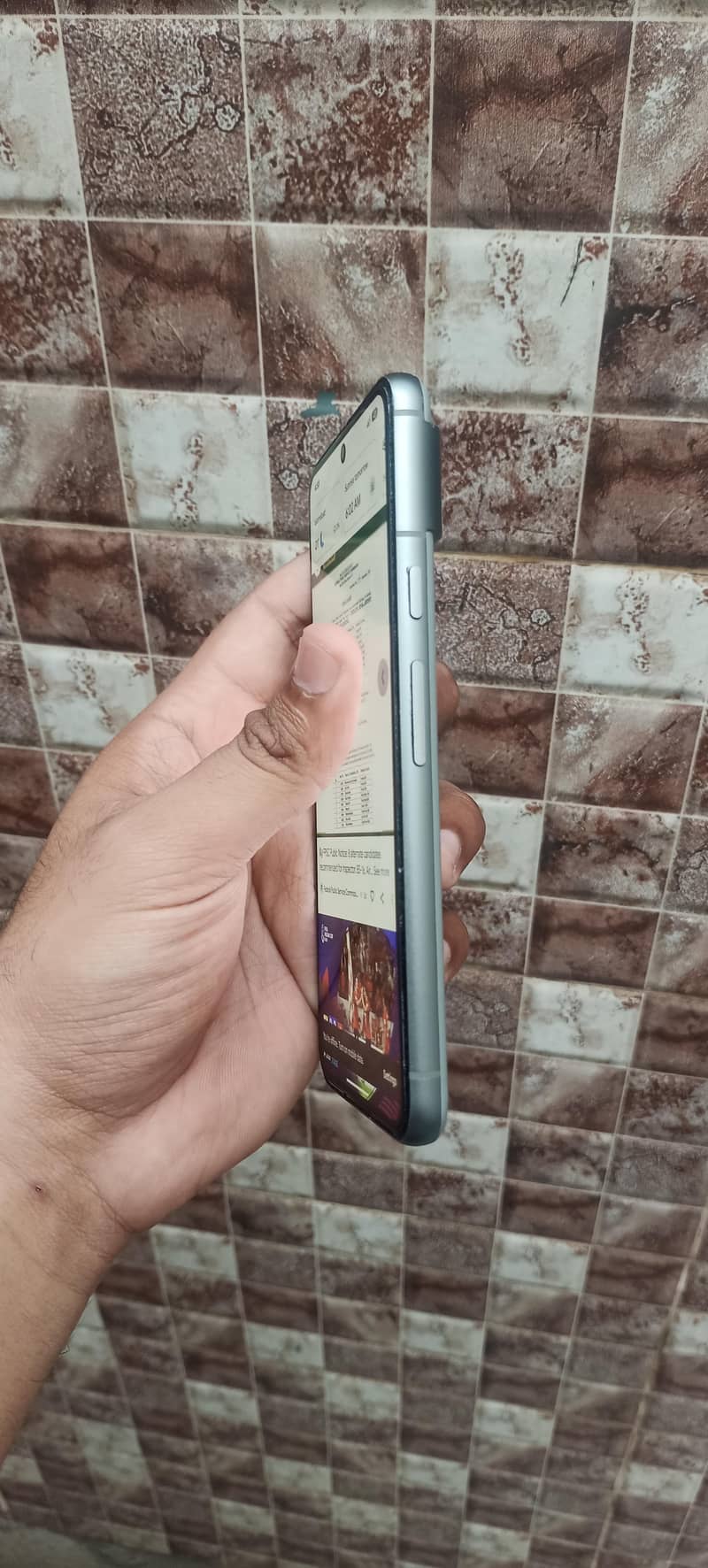 Google Pixel 8 1