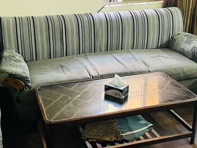  Urgent Sale – 7-Seater Sofa Set (4 Pieces)