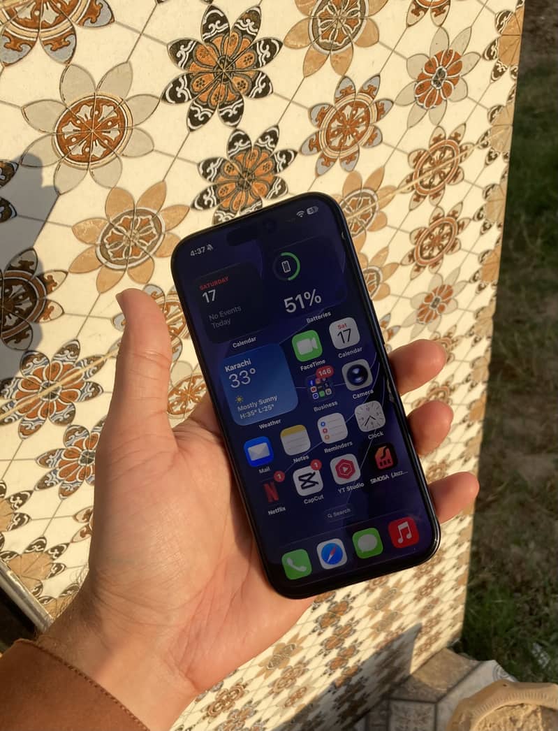 Apple iPhone 17 Pro 1