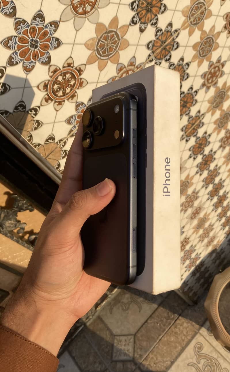 Apple iPhone 17 Pro 2