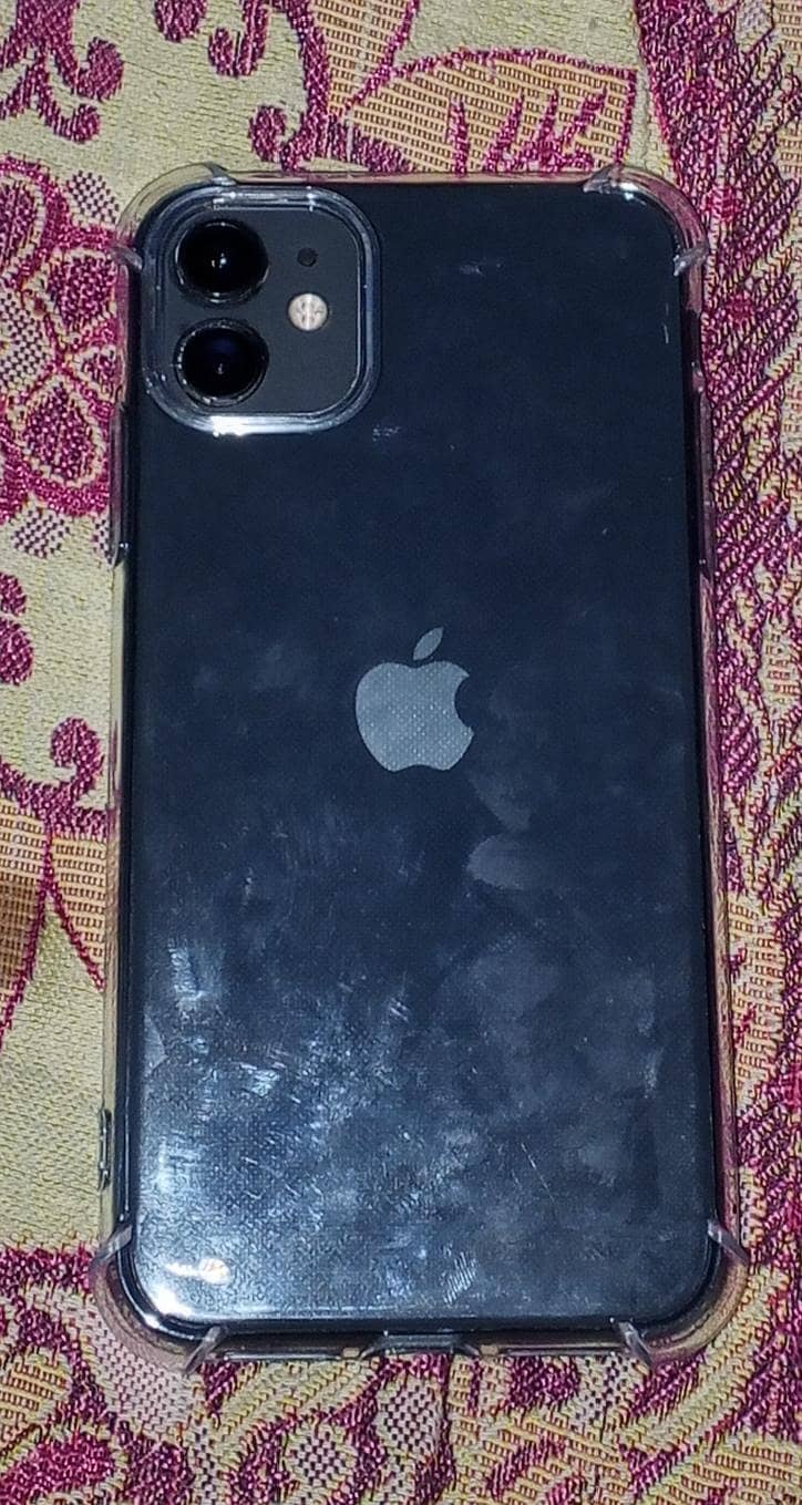 Apple iPhone 11 0