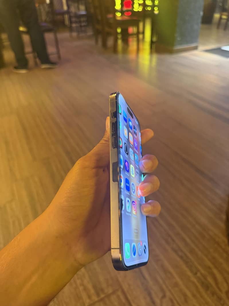 Apple iPhone 14 Pro Max 2