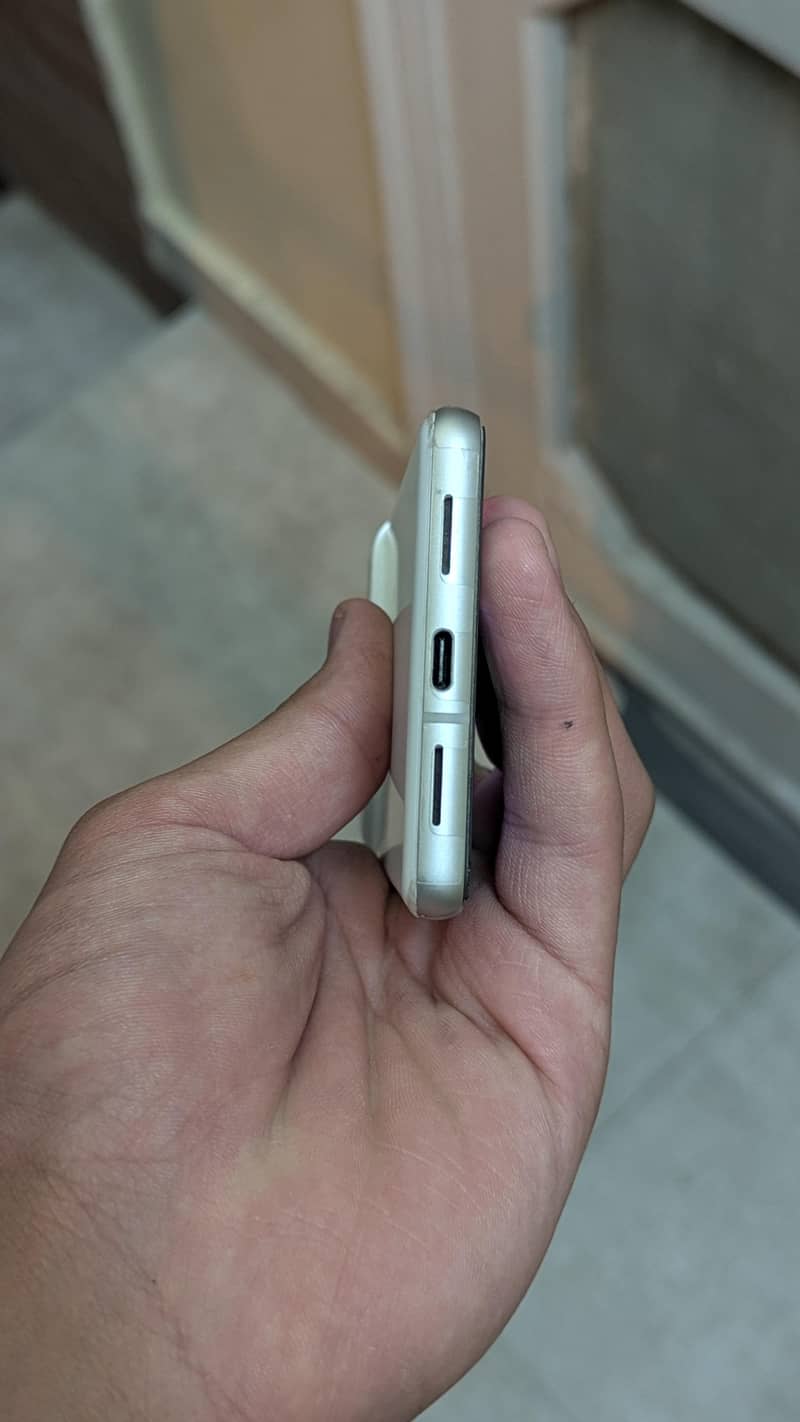 Google Pixel 7 2
