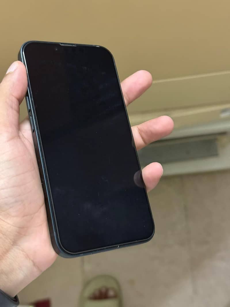 Apple iPhone 14 2
