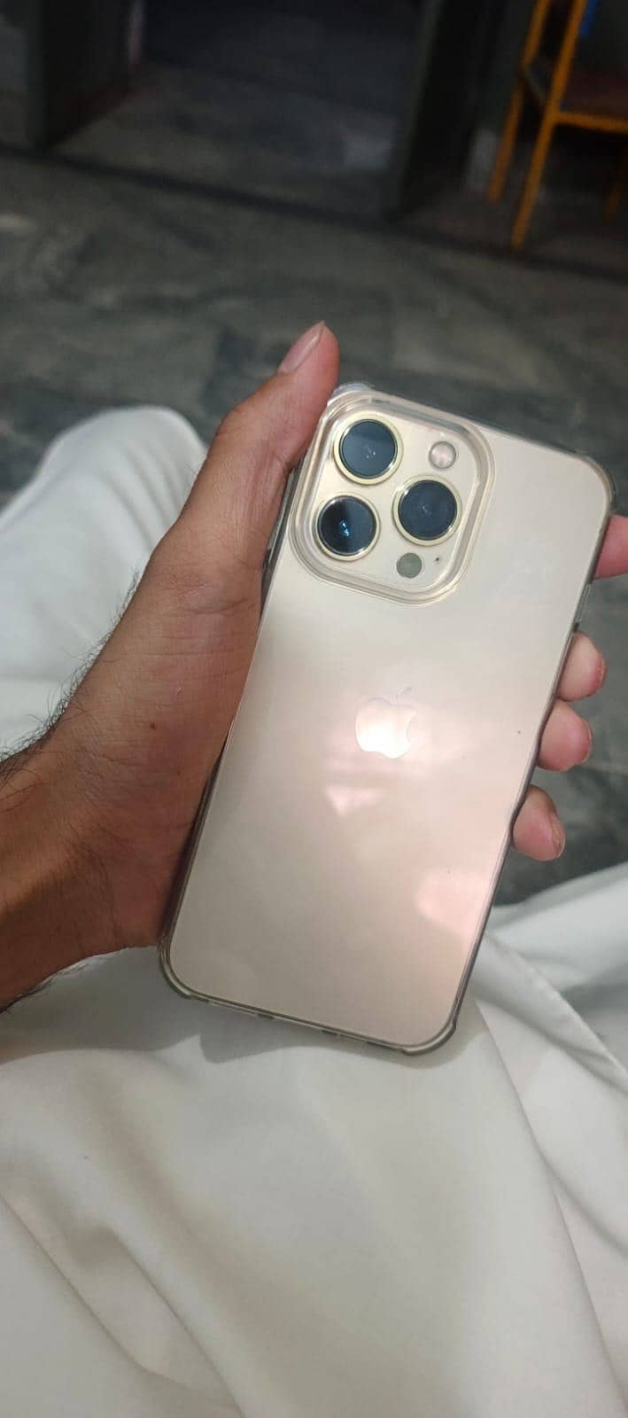 Apple iPhone 13 Pro 2
