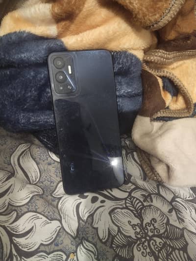 Infinix Hot 12