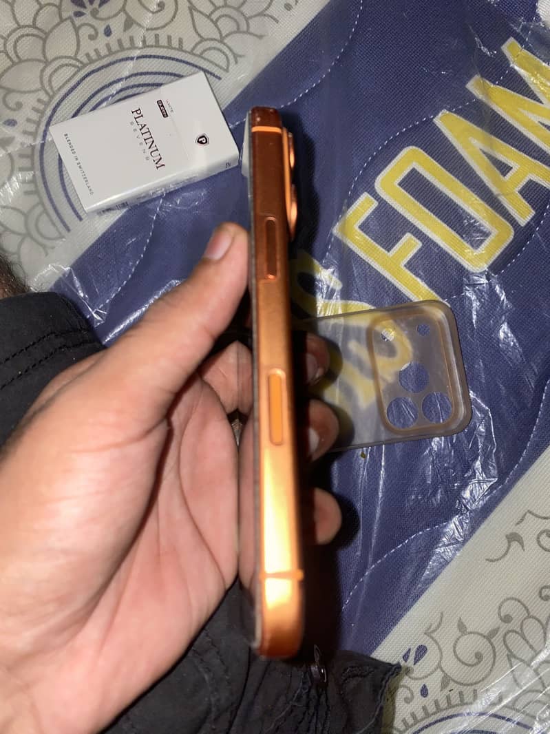 Apple iPhone 17 Pro 2