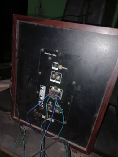 speakers