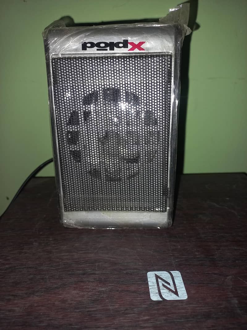speakers 3