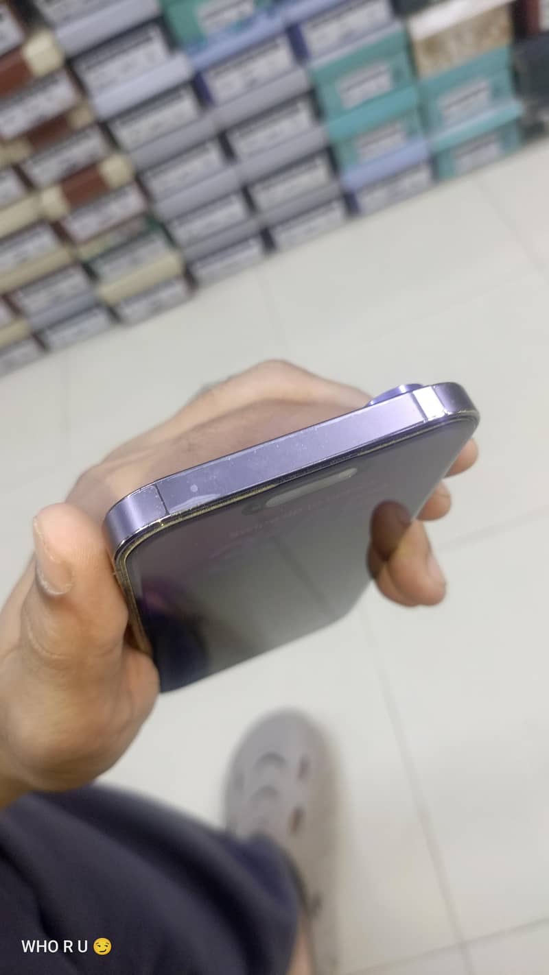 Apple iPhone 14 Pro Max 1