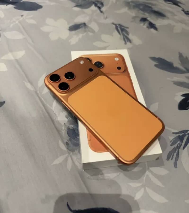 Apple iPhone 17 Pro Max 5