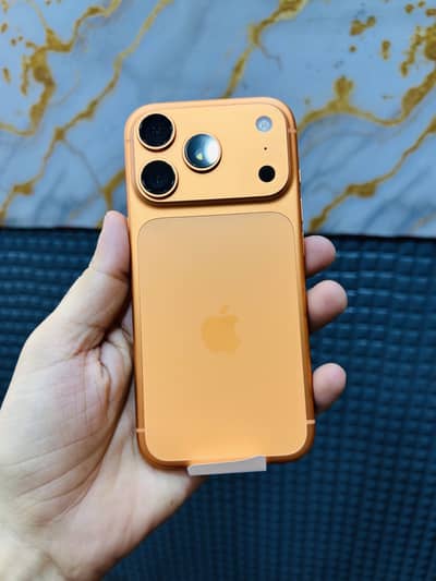Apple iPhone 17 Pro. . non active. zero cycle. orange colou4