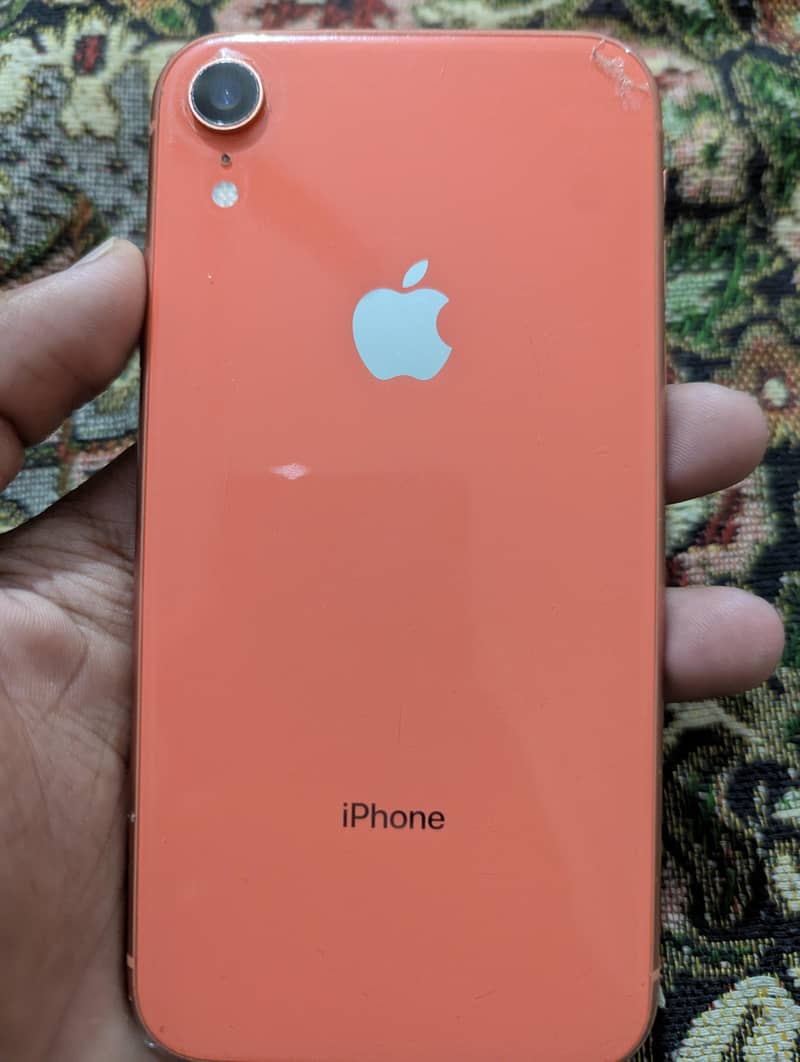 Apple iPhone XR 0