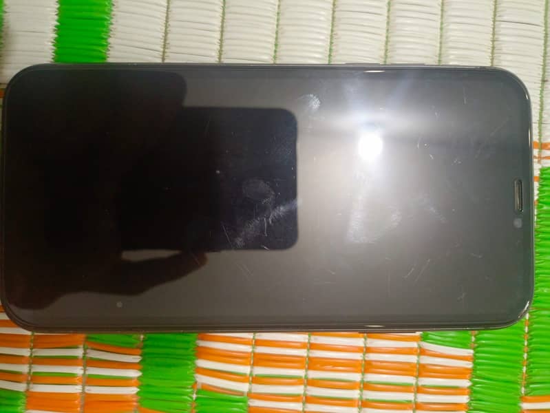 Apple iPhone 11 5