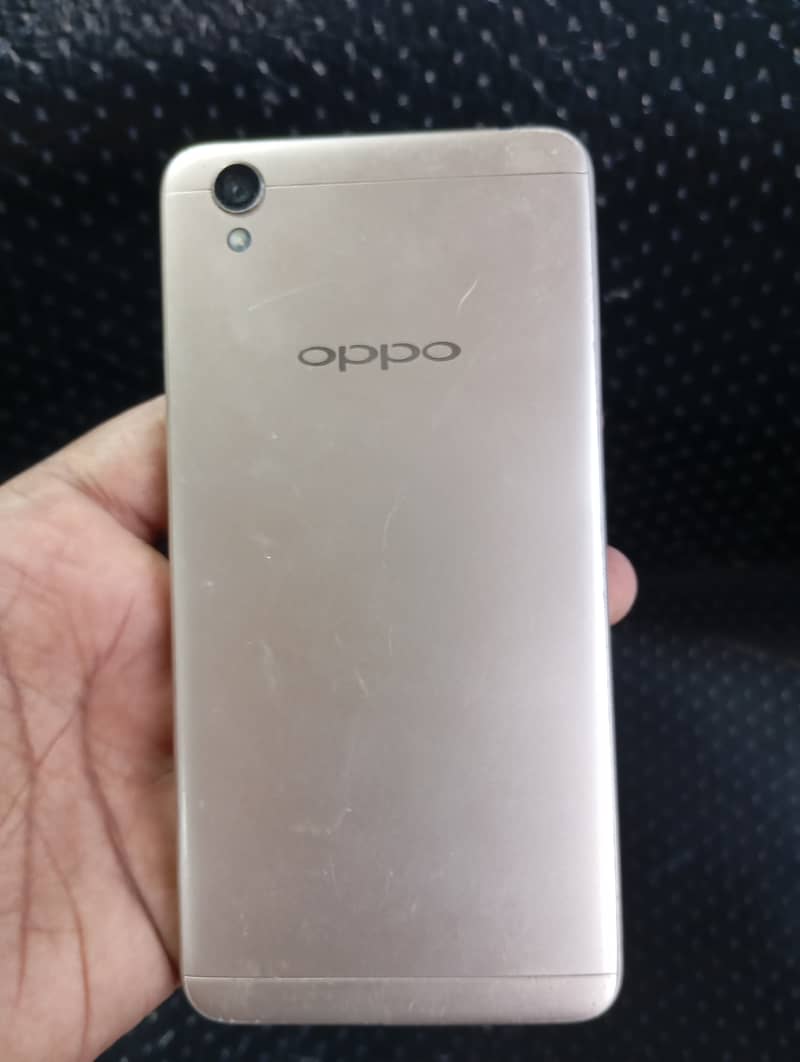 OPPO A37 1