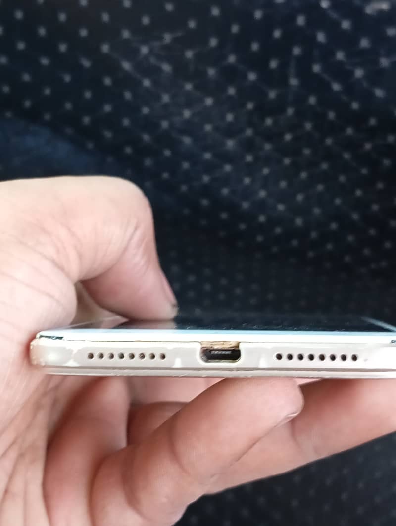 OPPO A37 5