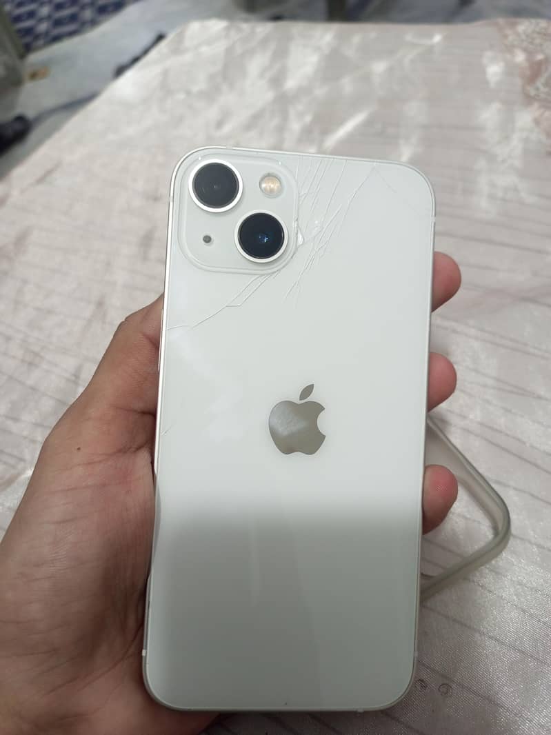 Apple iPhone 13 2