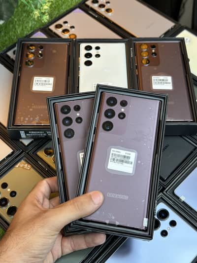 Samsung galaxy s22 ultra 12/512 full box official pta approved
