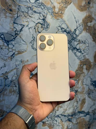 Apple iPhone 16 Pro Max