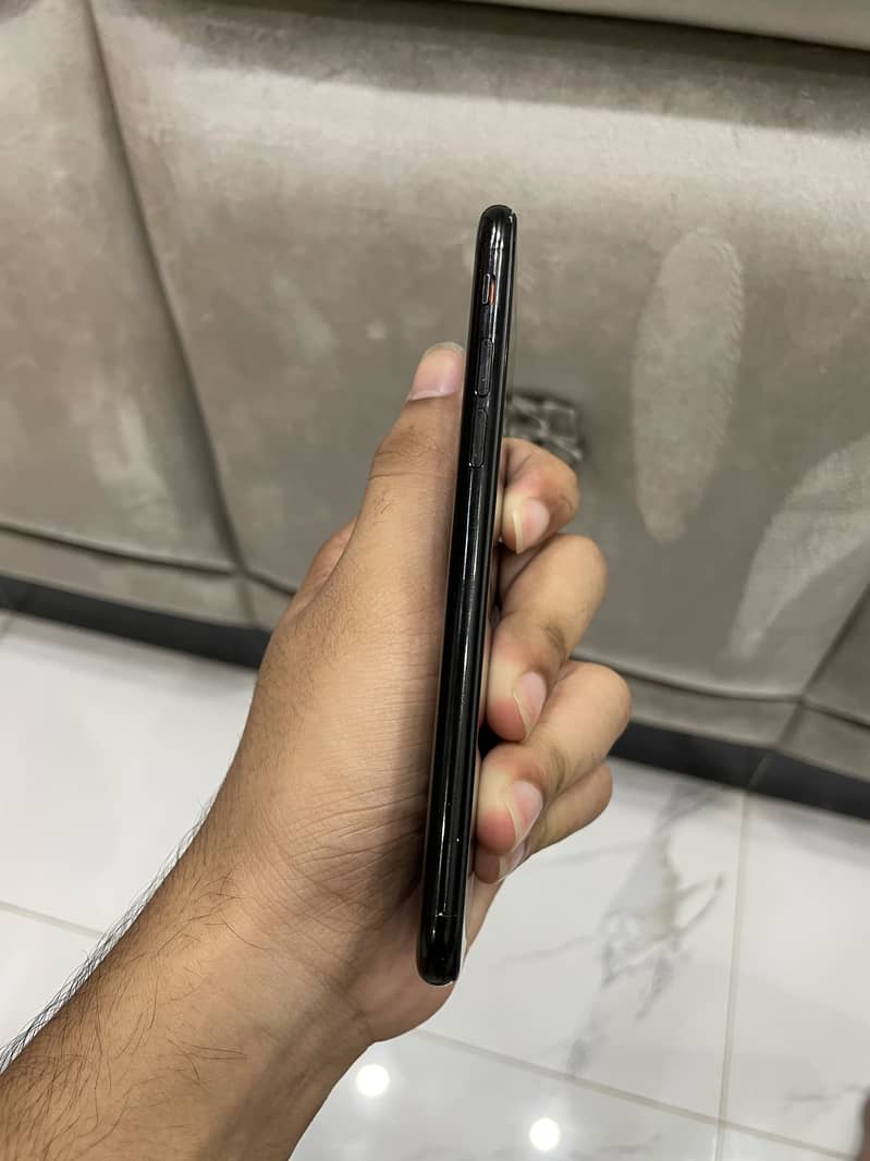 Apple iPhone 7 6