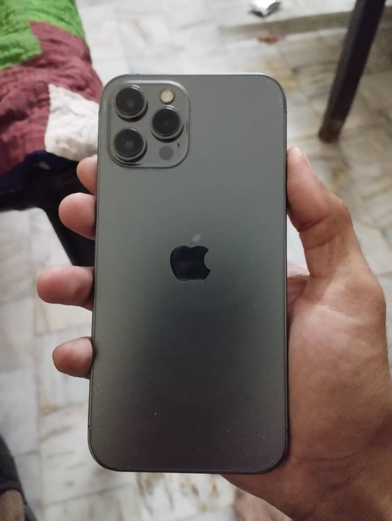 Apple iPhone 12 Pro Max 2